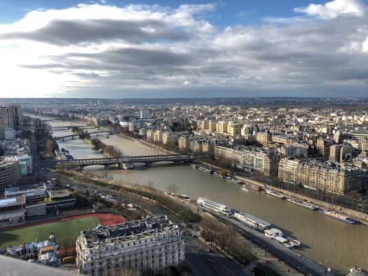 06566820-0AB4-4185-A69F-0ADE80EABB05